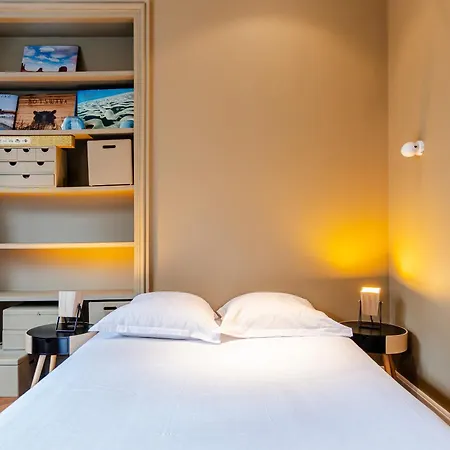 Veeve - Vermilion Splendour Paris